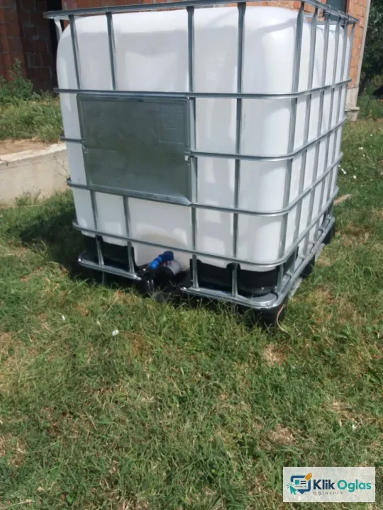 Prodajem plastične IBC cisterne-kontejnere od 1000 l