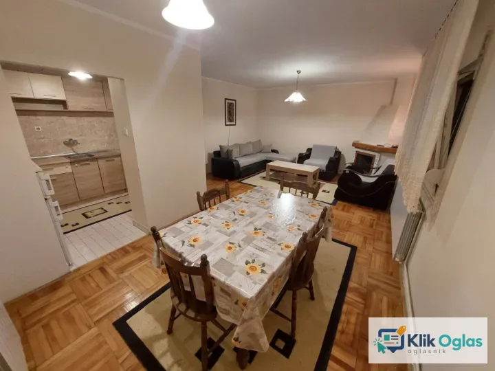 Izdajem stan u Krnjaci od 66 kvadrata