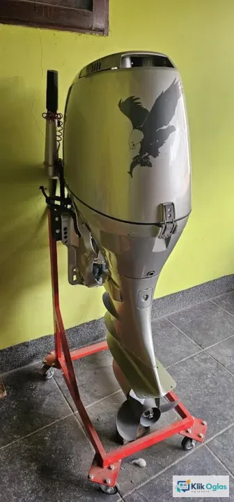 Motor za gliser Honda