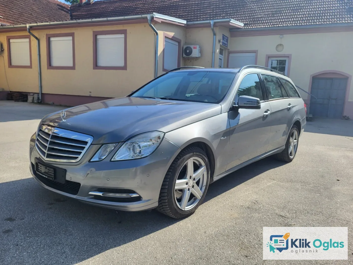 Mercedes Benz E 250 - 2011. godište