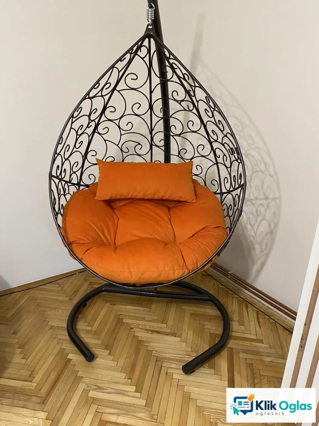 Ljuljaska jaje — Niš, slika 1